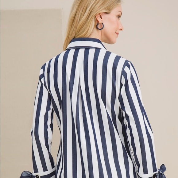 Chico's Blue and White Button Down Shirt with Cuffed Sleeves- Brand New - Picture 3 of 10